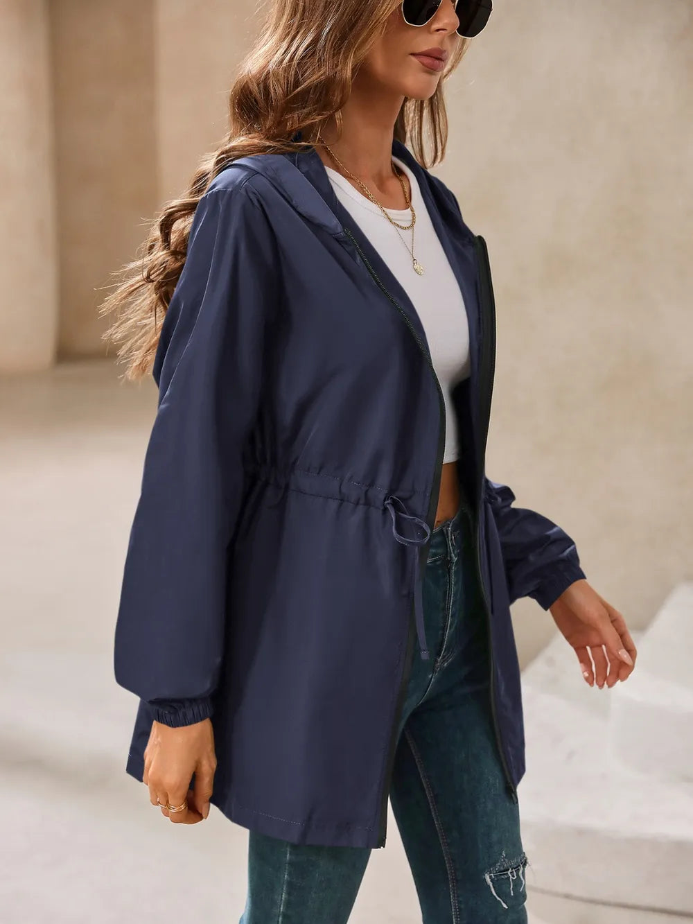 Iria · cortavientos impermeable con capucha — vista 23