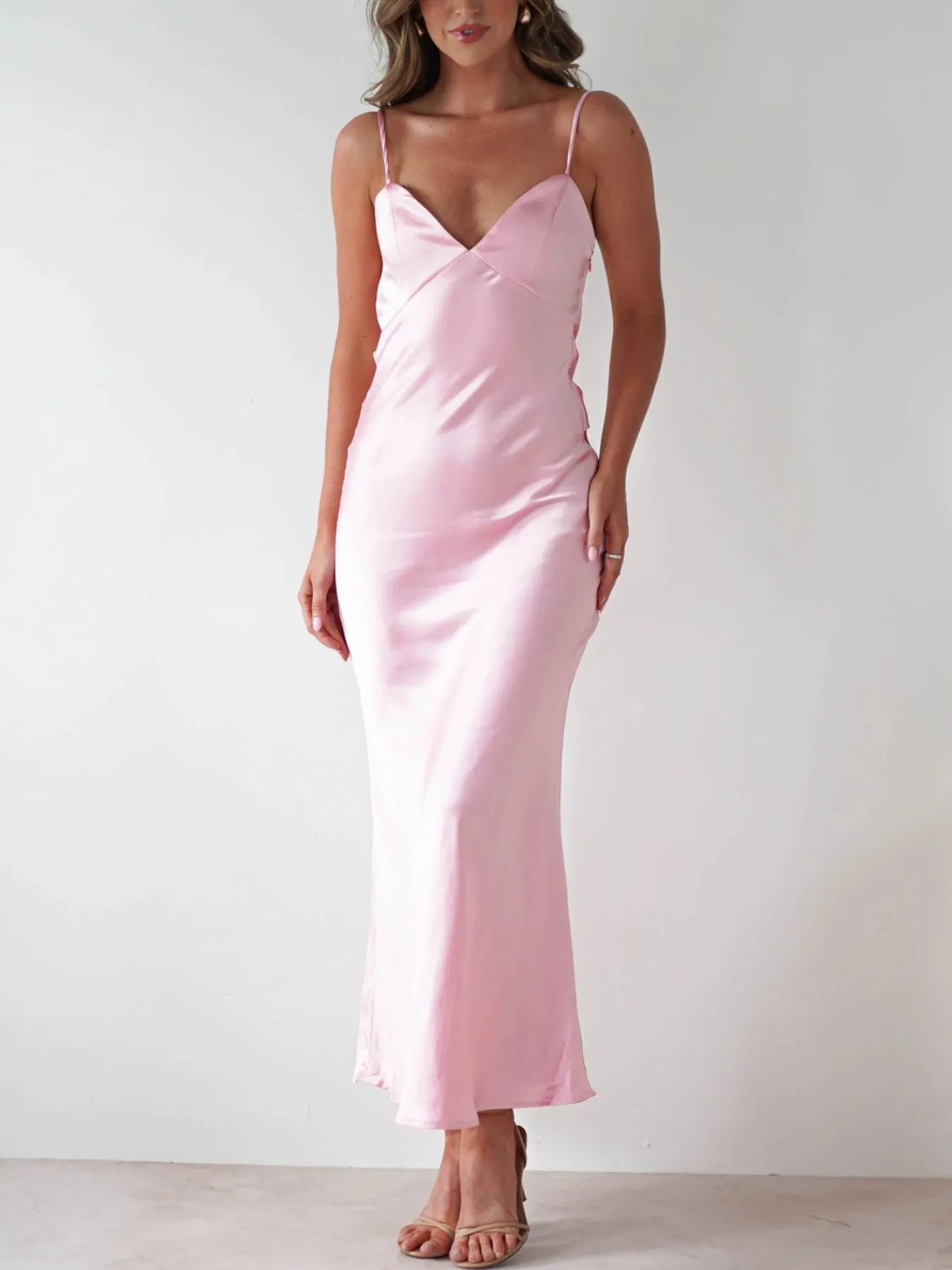 Vera · vestido largo de raso con espalda descubierta — vista 15