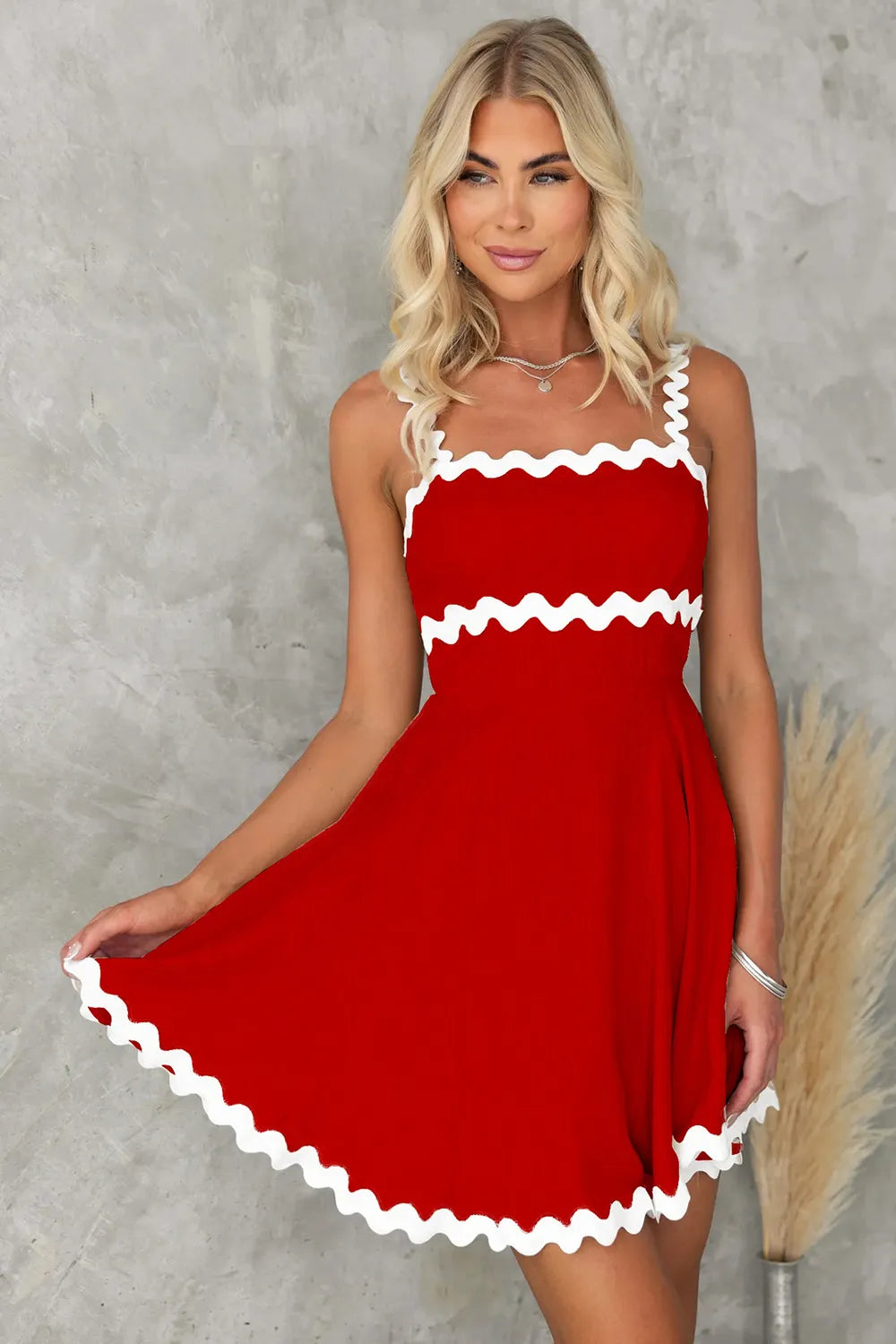 Lía · vestido corto de escote cuadrado con ribete — vista 11