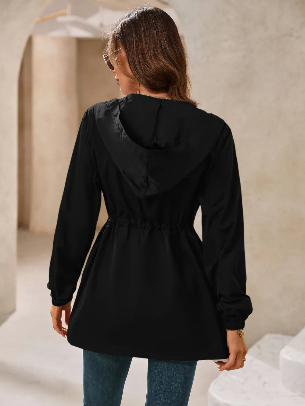 Iria · cortavientos impermeable con capucha — vista 17